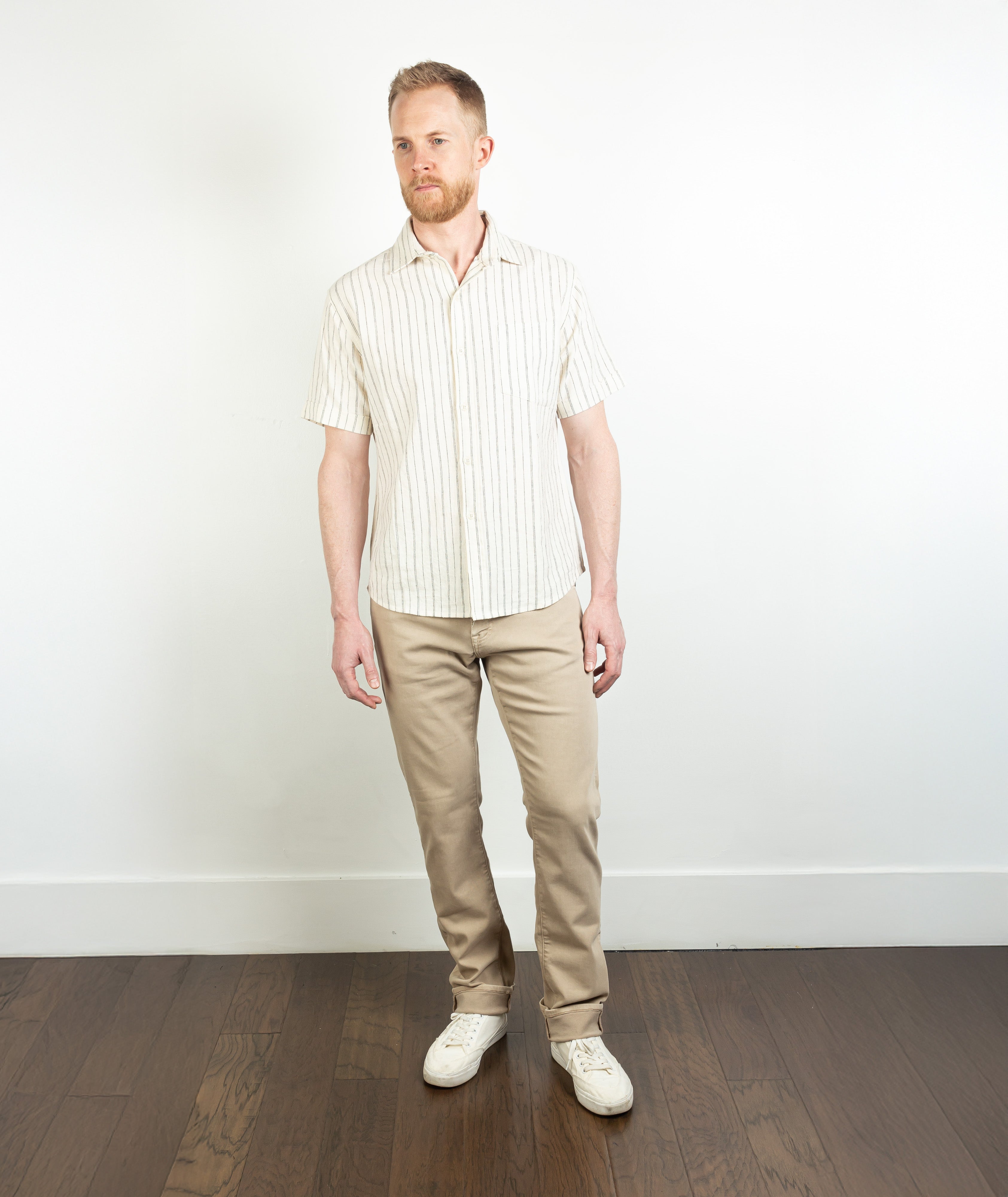 Axe Sand Slim Straight Jeans